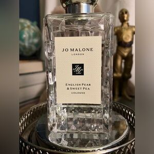 Jo Molone Cologne- English Pear & Sweet Pea.